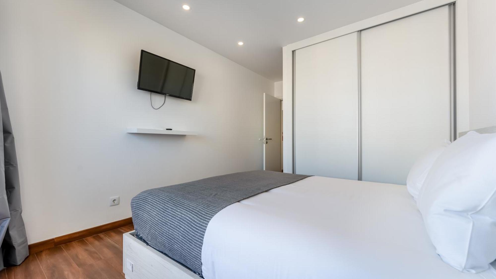 Serene Blue 1 Bdr Flat With Balcony By Lovelystay Portimão Eksteriør bilde