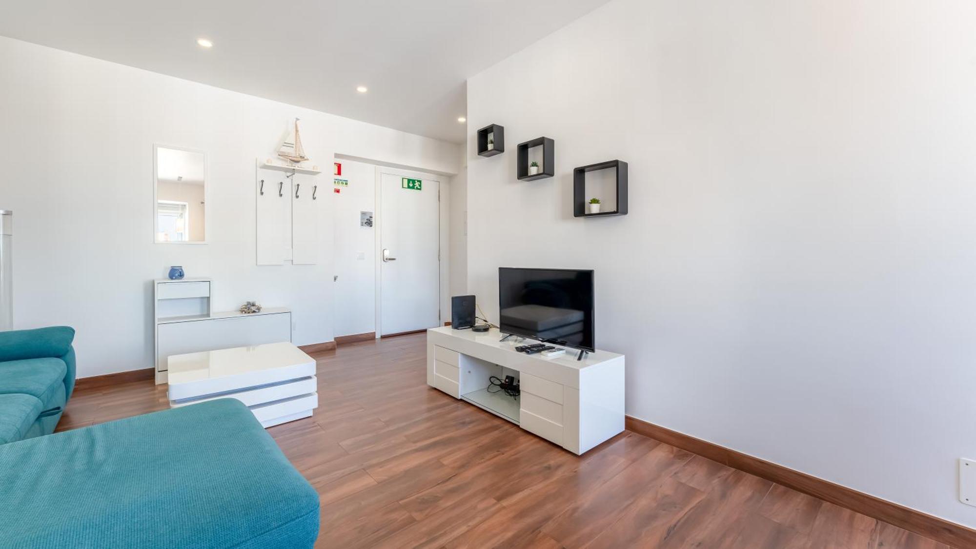 Serene Blue 1 Bdr Flat With Balcony By Lovelystay Portimão Eksteriør bilde