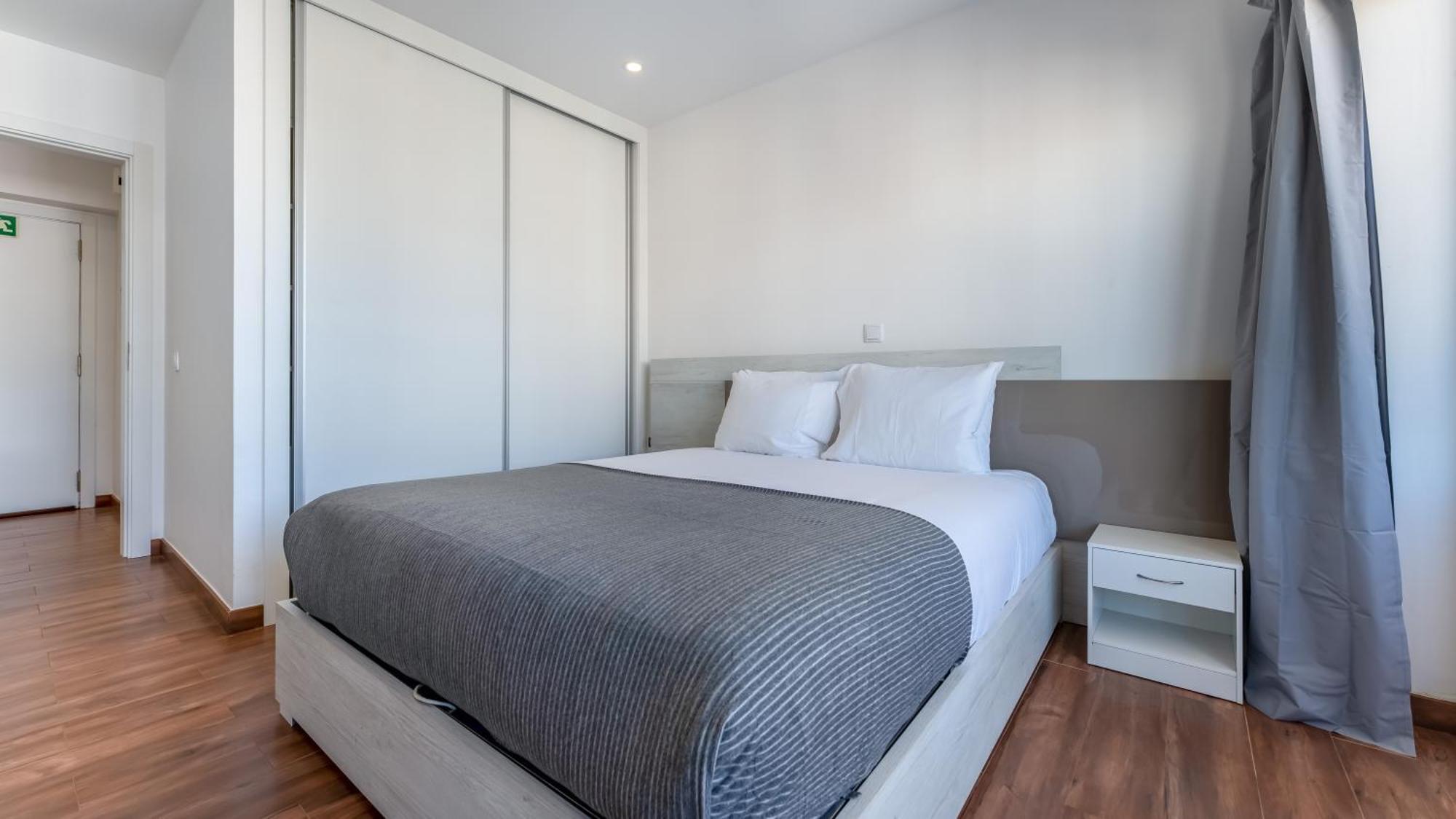 Serene Blue 1 Bdr Flat With Balcony By Lovelystay Portimão Eksteriør bilde